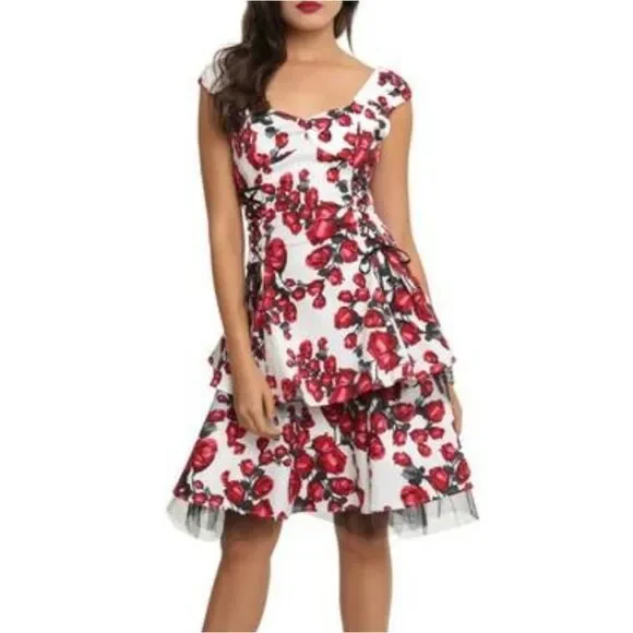 Hearts & Roses Ruffle Tiered Dress Curset Tie - Picture 13 of 13